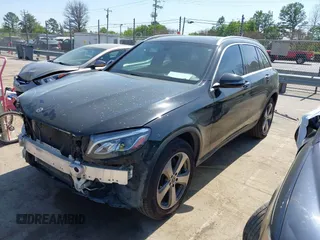 2017 Mercedes-Benz GLC 300 z VIN WDC0G4JBXHV012314, wystawiony jako IAAI lot #41847717 z przebiegiem 117 738 mil mil oraz . Historia ofert i sprzedaży dostępna na DreamBid. Obrazek 19.