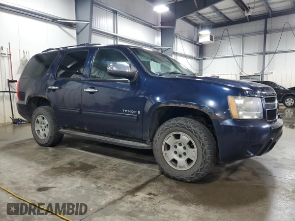 2009 Chevrolet Tahoe 2LT z VIN 1GNFK23039R275793, wystawiony jako Copart lot #58754955 z przebiegiem 234 801 mil mil oraz Czysty tytuł • Clean title. Historia ofert i sprzedaży dostępna na DreamBid. Obrazek 4.