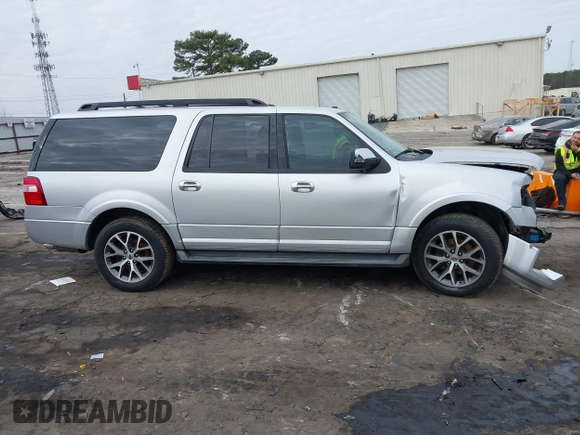 2015 Ford Expedition EL XLT with VIN 1FMJK1HT6FEF05048, listed as a IAAI auction lot 41539189 with 1 mi miles. Bid and sale history available at carsss.com. Image 13.