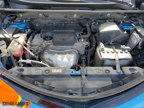 2018 Toyota RAV4 SE with VIN JTMJFREV2JD247803, listed as a Copart auction lot 49773674 with 137,012 mi miles and Salvage Title. Bid and sale history available at carsss.com. Image 12.