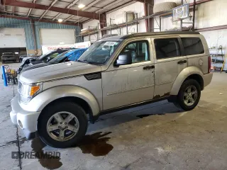 2007 Dodge Nitro SXT z VIN 1D8GU28K67W729214, wystawiony jako Copart lot #53062895 z przebiegiem 183 265 mil mil oraz Szkoda całkowita • Salvage title. Historia ofert i sprzedaży dostępna na DreamBid. Obrazek 1.