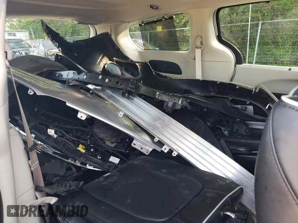 2022 Chrysler Pacifica Limited with VIN 2C4RC3GG6NR189723, listed as a Copart auction lot 60132625 with Not provided miles and Salvage title. Bid and sale history available at DreamBid. Image 11.
