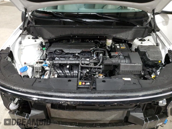 2025 Hyundai Kona SEL with VIN KM8HB3ABXSU235950, listed as a Copart auction lot 45015925 with 8,289 mi miles and Clean Title. Bid and sale history available at carsss.com. Image 11.