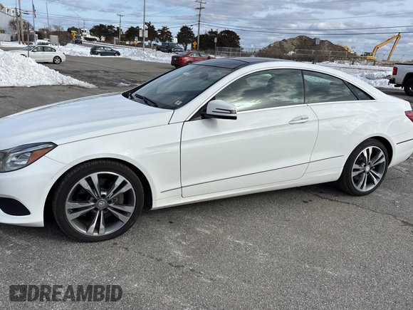 2016 Mercedes-Benz E-Class E 400 with VIN WDDKJ6HBXGF339442, listed as a Copart auction lot 44842095 with 145,328 mi miles and Clean Title. Bid and sale history available at carsss.com. Image 2.