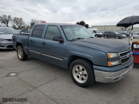 2007 Chevrolet Silverado 1500 Classic LT1 with VIN 2GCEC13ZX71121095, listed as a Copart auction lot 47680365 with 313,727 mi miles and Salvage Title. Bid and sale history available at carsss.com. Image 4.