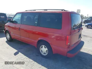 1998 Chevrolet Astro with VIN 1GNDM19W5WB131741, listed as a IAAI auction lot 41993985 with 87,362 mi miles. Bid and sale history available at carsss.com. Image 3.