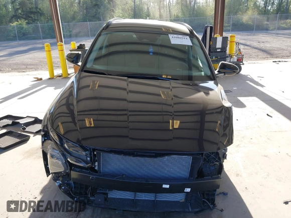 2025 Hyundai Tucson SEL with VIN 3KMJBCDE2SE004676, listed as a IAAI auction lot 42086914 with 1,717 mi miles. Bid and sale history available at carsss.com. Image 13.