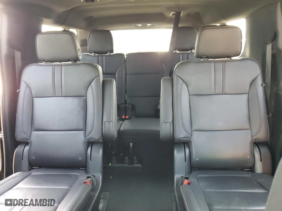 2022 Chevrolet Suburban RST with VIN 1GNSCEKD1NR304560, listed as a Copart auction lot 54498525 with 83,522 mi miles and Salvage Title. Bid and sale history available at carsss.com. Image 10.