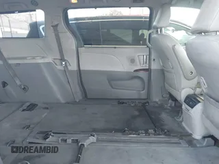 2011 Toyota Sienna XLE AAS with VIN 5TDYK3DC5BS146848, listed as a IAAI auction lot 41914140 with 259,862 mi miles. Bid and sale history available at carsss.com. Image 8.