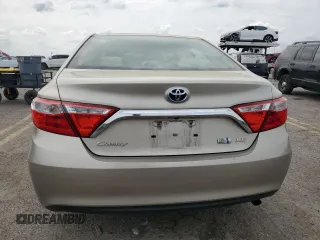 2015 Toyota Camry LE z VIN 4T1BD1FK6FU164748, wystawiony jako Copart lot #54667565 z przebiegiem 139 804 mil mil oraz Szkoda całkowita • Salvage title. Historia ofert i sprzedaży dostępna na DreamBid. Obrazek 6.