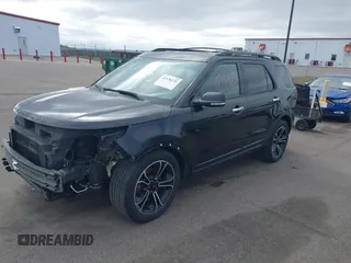 2014 Ford Explorer Sport z VIN 1FM5K8GT9EGB33011, wystawiony jako IAAI lot #42136232 z przebiegiem 197 706 mil mil oraz . Historia ofert i sprzedaży dostępna na DreamBid. Obrazek 2.