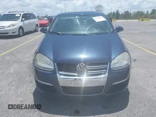 2010 Volkswagen Jetta Limited Edition with VIN 3VWAX7AJ9AM146831, listed as a IAAI auction lot 42545569 with 137,061 mi miles and . Bid and sale history available at DreamBid. Image 6.