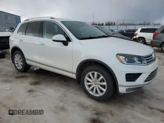 2017 Volkswagen Touareg Sport with VIN WVGEF7BP3HD002560, listed as a Copart auction lot 46649865 with 115,704 mi miles and Salvage Title. Bid and sale history available at DreamBid. Image 4.
