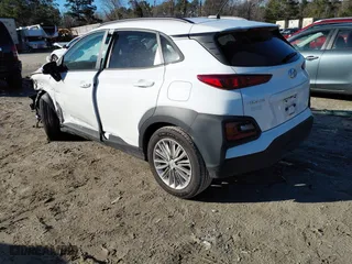 2021 Hyundai Kona SEL with VIN KM8K22AA9MU736208, listed as a IAAI auction lot 41452138 with 64,339 mi miles. Bid and sale history available at carsss.com. Image 3.