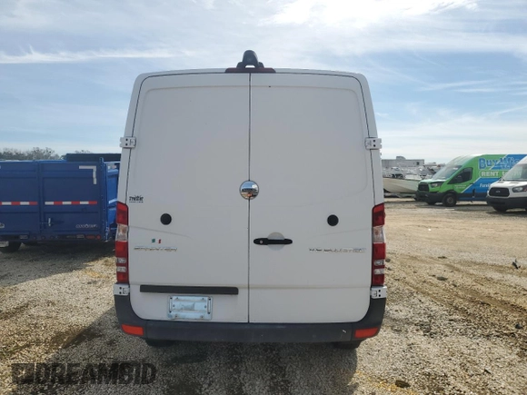 2015 Freightliner Sprinter with VIN WDYPE7CC3FP168265, listed as a Copart auction lot 44897065 with Not Provided miles and Salvage Title. Bid and sale history available at DreamBid. Image 6.