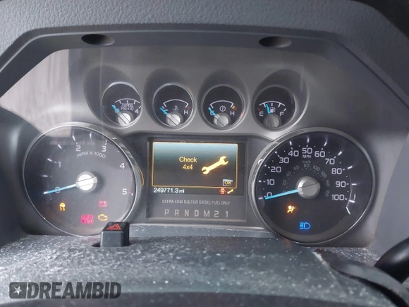 2014 Ford Super Duty F-250 SRW XL with VIN 1FT7W2BT7EEB57728, listed as a IAAI auction lot 41398017 with 249,771 mi miles. Bid and sale history available at carsss.com. Image 7.