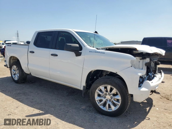 2022 Chevrolet Silverado 1500 Custom with VIN 1GCPDBEK4NZ522349, listed as a Copart auction lot 49416685 with 15,747 mi miles and Salvage Title. Bid and sale history available at carsss.com. Image 4.