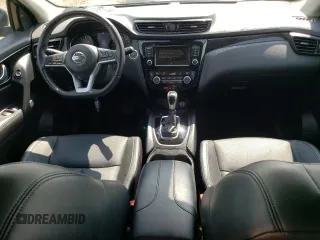 2023 Nissan Qashqai SV z VIN JN1BJ1BW8PW105473, wystawiony jako Copart lot #67103324 z przebiegiem 23 733 mil mil oraz Tytuł czysty. Historia ofert i sprzedaży dostępna na DreamBid. Obrazek 8.