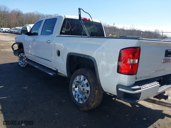 2017 GMC Sierra 2500HD Denali with VIN 1GT12UEG1HF166208, listed as a IAAI auction lot 41806983 with 144,862 mi miles. Bid and sale history available at carsss.com. Image 3.