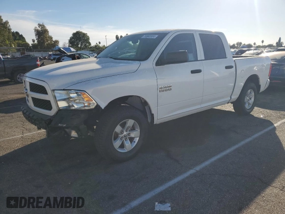 2018 Ram 1500 Express z VIN 1C6RR6KG6JS141596, wystawiony jako Copart lot #76945554 z przebiegiem 66 153 mil mil oraz Szkoda całkowita • Salvage title. Historia ofert i sprzedaży dostępna na DreamBid. Obrazek 1.