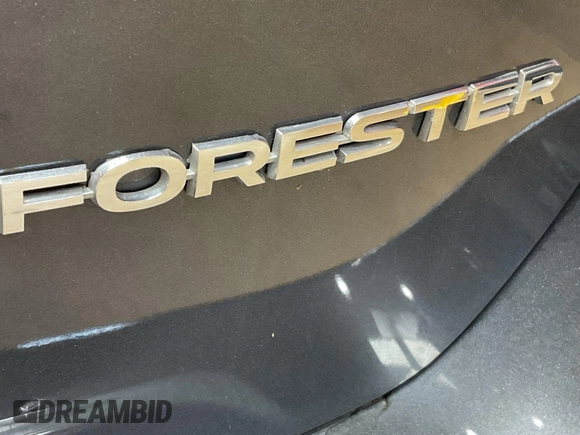 2023 Subaru Forester Premium z VIN JF2SKAEC0PH468206, wystawiony jako IAAI lot #42749950 z przebiegiem 77 860 mil mil oraz . Historia ofert i sprzedaży dostępna na DreamBid. Obrazek 1.