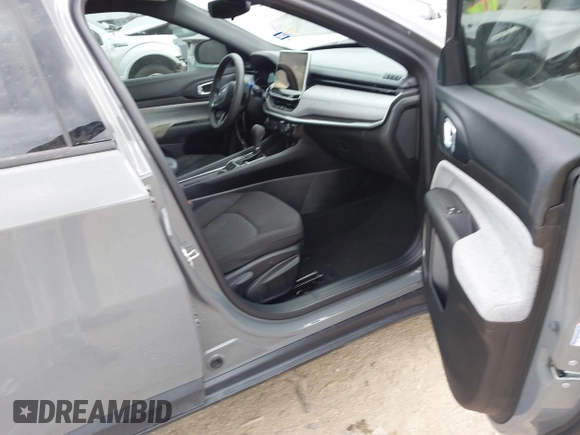 2024 Jeep Compass Sport с VIN 3C4NJDANXRT583844, выставлен на аукционе IAAI как лот 41359436 с пробегом 12 622 миль миль и . История ставок и продаж доступна на DreamBid. Изображение 5.