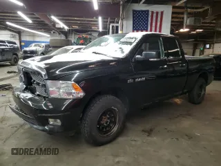 2009 Dodge 1500 Sport z VIN 1D3HV18T99S781442, wystawiony jako Copart lot #43260325 z przebiegiem 137 312 mil mil oraz Szkoda całkowita • Salvage title. Historia ofert i sprzedaży dostępna na DreamBid. Obrazek 1.