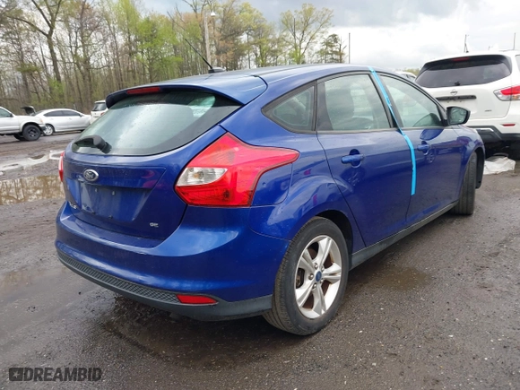 2012 Ford Focus SE with VIN 1FAHP3K23CL445128, listed as a IAAI auction lot 42019834 with 201,371 mi miles. Bid and sale history available at carsss.com. Image 4.