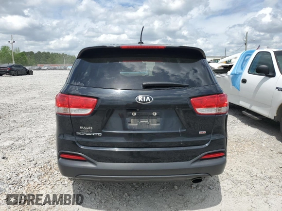 2018 Kia Sorento LX with VIN 5XYPG4A33JG404707, listed as a Copart auction lot 51875565 with 226,214 mi miles and Salvage Title. Bid and sale history available at carsss.com. Image 6.