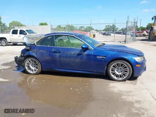 2013 BMW M3 with VIN WBSDX9C54DE785715, listed as a IAAI auction lot 41959235 with 1 mi miles. Bid and sale history available at carsss.com. Image 13.