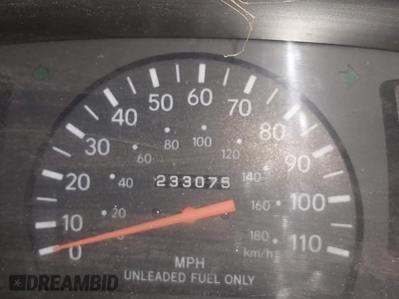 1999 Toyota Tacoma with VIN 4TAWM72N5XZ433296, listed as a IAAI auction lot 42595432 with 233,075 mi miles and . Bid and sale history available at DreamBid. Image 7.