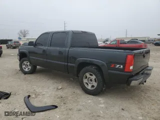 2005 Chevrolet Silverado 1500 LS with VIN 2GCEK13T851127473, listed as a Copart auction lot 89095335 with 120,853 mi miles and Salvage Title. Bid and sale history available at carsss.com. Image 2.