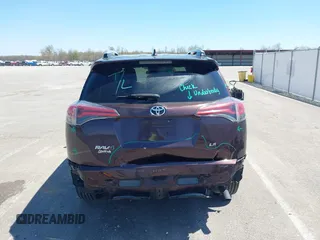 2016 Toyota RAV4 LE with VIN 2T3ZFREV4GW284902, listed as a IAAI auction lot 42054633 with 117,463 mi miles and . Bid and sale history available at carsss.com. Image 17.