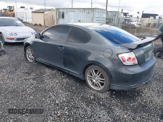 2006 Scion tC z VIN JTKDE177860092908, wystawiony jako IAAI lot #41920656 z przebiegiem 213 776 mil mil oraz . Historia ofert i sprzedaży dostępna na DreamBid. Obrazek 3.