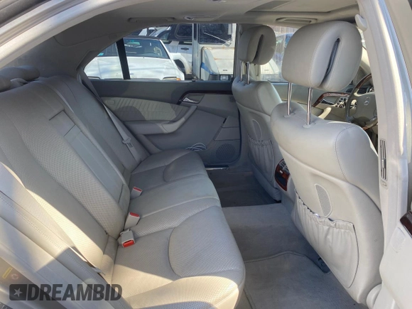 2005 Mercedes-Benz S-Class 5.0L with VIN WDBNG75J35A460118, listed as a Copart auction lot 54772525 with 99,846 mi miles and Salvage Title. Bid and sale history available at carsss.com. Image 6.