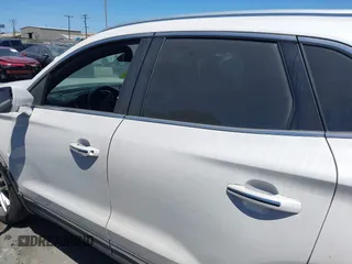 2019 Lincoln MKC Reserve with VIN 5LMCJ3D97KUL44398, listed as a IAAI auction lot 42513739 with 106,078 mi miles and . Bid and sale history available at DreamBid. Image 15.