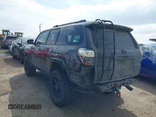 2015 Toyota 4Runner SR5 with VIN JTEZU5JRXF5091016, listed as a IAAI auction lot 41592829 with 196,988 mi miles and . Bid and sale history available at DreamBid. Image 3.