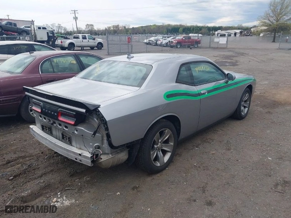 2015 Dodge Challenger SXT with VIN 2C3CDZAG2FH912333, listed as a IAAI auction lot 41894757 with 120,564 mi miles. Bid and sale history available at carsss.com. Image 4.