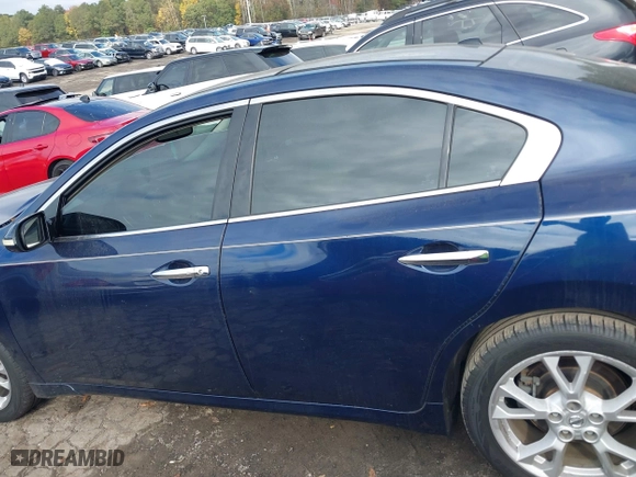 2014 Nissan Maxima 3.5 SV w/Sport Pkg with VIN 1N4AA5APXEC449286, listed as a IAAI auction lot 40807440 with 126,385 mi miles. Bid and sale history available at carsss.com. Image 14.