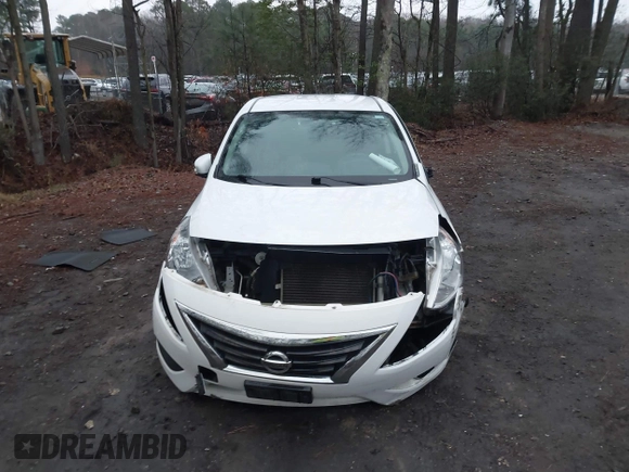 2016 Nissan Versa SV z VIN 3N1CN7APXGL879574, wystawiony jako IAAI lot #41510622 z przebiegiem 121 094 mil mil oraz . Historia ofert i sprzedaży dostępna na DreamBid. Obrazek 13.