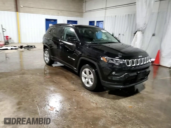 2022 Jeep Compass Latitude with VIN 3C4NJDBB0NT122375, listed as a Copart auction lot 46575035 with 18,765 mi miles and Salvage Title. Bid and sale history available at DreamBid. Image 15.