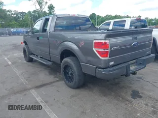 2014 Ford F-150 XL z VIN 1FTFX1EF0EFC60346, wystawiony jako IAAI lot #42198991 z przebiegiem 132 845 mil mil oraz . Historia ofert i sprzedaży dostępna na DreamBid. Obrazek 3.