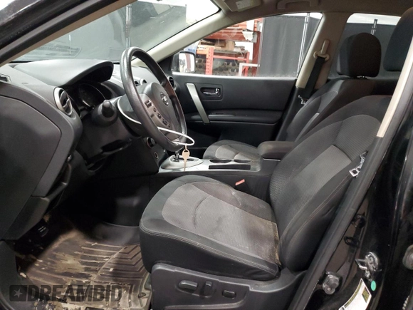 2011 Nissan Rogue S z VIN JN8AS5MV3BW313324, wystawiony jako Copart lot #50250645 z przebiegiem 182 846 mil mil oraz Nie do naprawy • Non repairable. Historia ofert i sprzedaży dostępna na DreamBid. Obrazek 7.