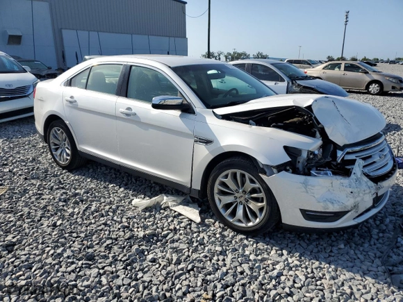 2015 Ford Taurus Limited with VIN 1FAHP2F80FG145567, listed as a Copart auction lot 52596365 with 52,644 mi miles and Non Repairable. Bid and sale history available at carsss.com. Image 4.