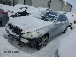 2013 Mercedes-Benz S 63 AMG with VIN WDDNG7EB6DA509584, listed as a Copart auction lot 45297795 with 92,688 mi miles and Salvage Title. Bid and sale history available at DreamBid. Image 1.