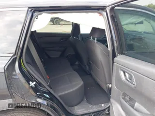 2025 Nissan Rogue S z VIN 5N1BT3AB2SC833281, wystawiony jako IAAI lot #42410948 z przebiegiem 1 389 mil mil oraz . Historia ofert i sprzedaży dostępna na DreamBid. Obrazek 8.