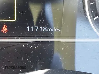2022 Nissan Versa SV z VIN 3N1CN8EV0NL863749, wystawiony jako IAAI lot #42182063 z przebiegiem 11 718 mil mil oraz . Historia ofert i sprzedaży dostępna na DreamBid. Obrazek 15.