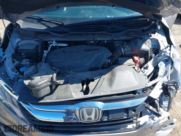 2018 Honda Odyssey EX-L with VIN 5FNRL6H71JB077112, listed as a IAAI auction lot 41721523 with 70,893 mi miles. Bid and sale history available at carsss.com. Image 10.