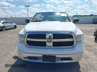 2020 Ram 1500 Tradesman z VIN 1C6RR6FG7LS114713, wystawiony jako IAAI lot #42227405 z przebiegiem 115 012 mil mil oraz . Historia ofert i sprzedaży dostępna na DreamBid. Obrazek 12.