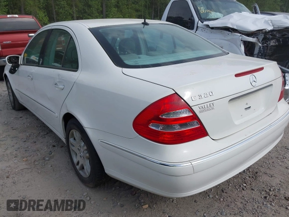 2003 Mercedes-Benz E 320 with VIN WDBUF65J63A263949, listed as a IAAI auction lot 42020627 with Not Provided miles and . Bid and sale history available at DreamBid. Image 3.